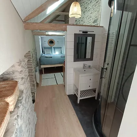 La Seigneurie Des Ondes